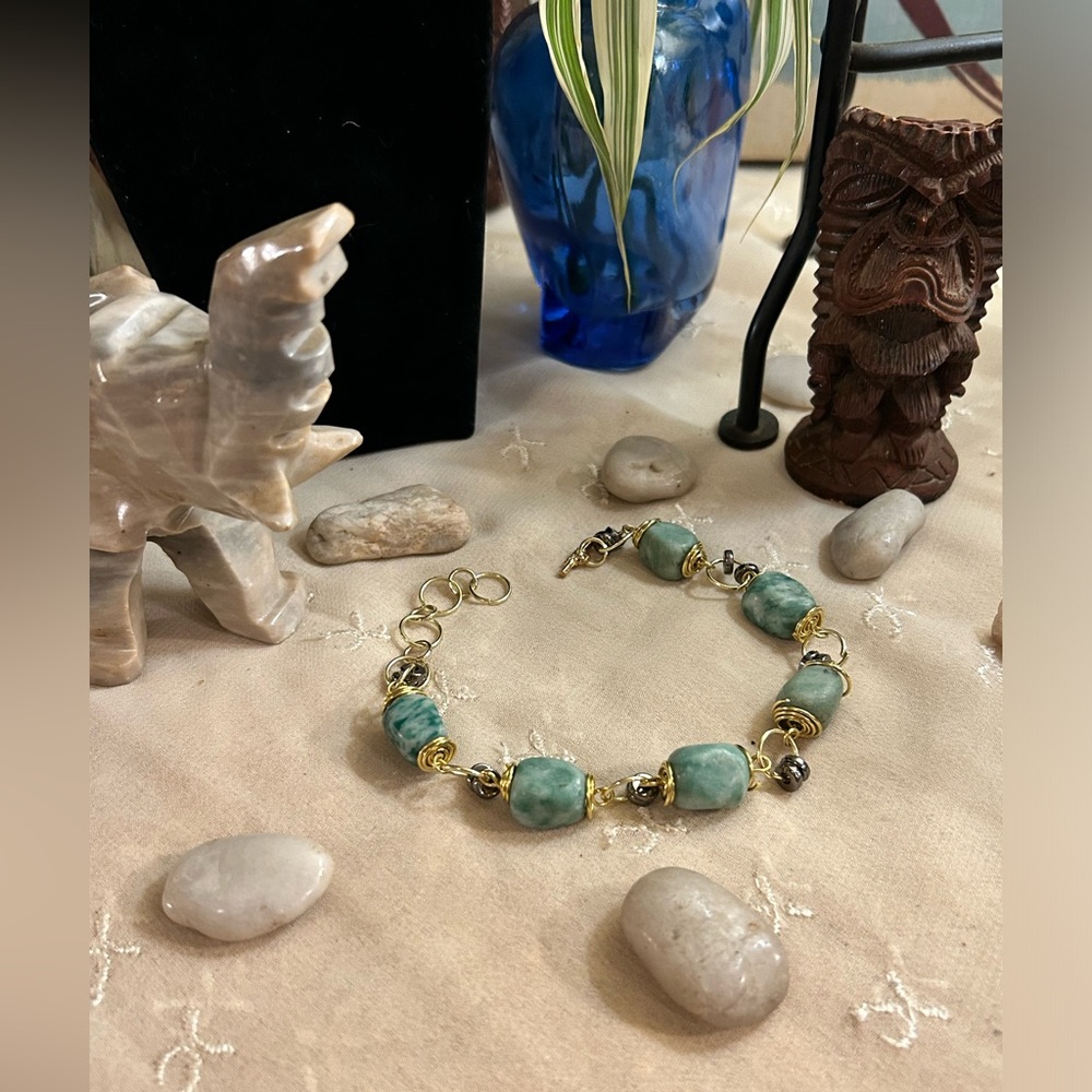 🪨Amazonite bracelet with gold wire works